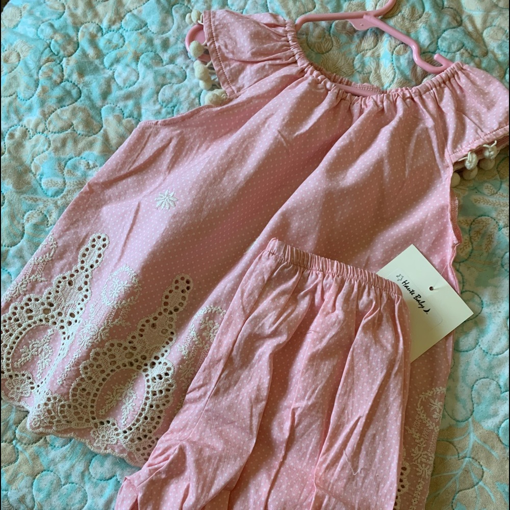 NWT beautiful lace outfit!
